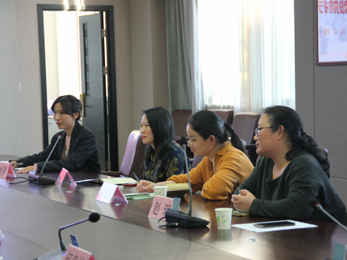 踔厉奋发谋发展 勇毅前行谱新篇——谈球吧马克思主义学院召开学习贯彻党的二十大报告专题研讨会