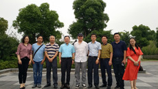 当代著名画家张新权教授讲座在谈球吧举行