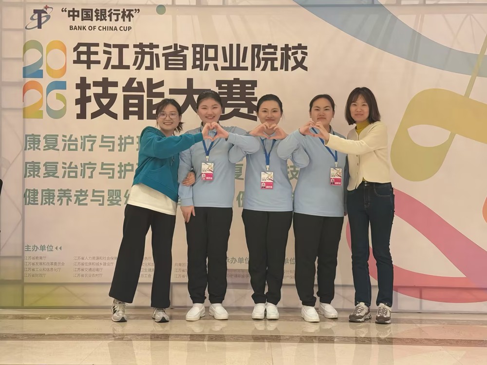 婴幼儿健康养育照护(现场照片) 婴幼儿健康养育照护(现场照片)