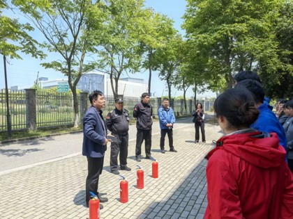 谈球吧开展物业消防应急演练