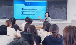 贯彻落实总体国家安全观 | 殷海芳校长为美术与设计系师生代表讲授专题思政课