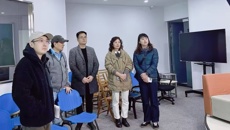 谈球吧赴苏州大学传媒学院考察实验室建设