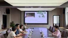 谈球吧召开播音与主持专业人才培养方案专家指导会暨湖畔剧社校外导师聘任仪式